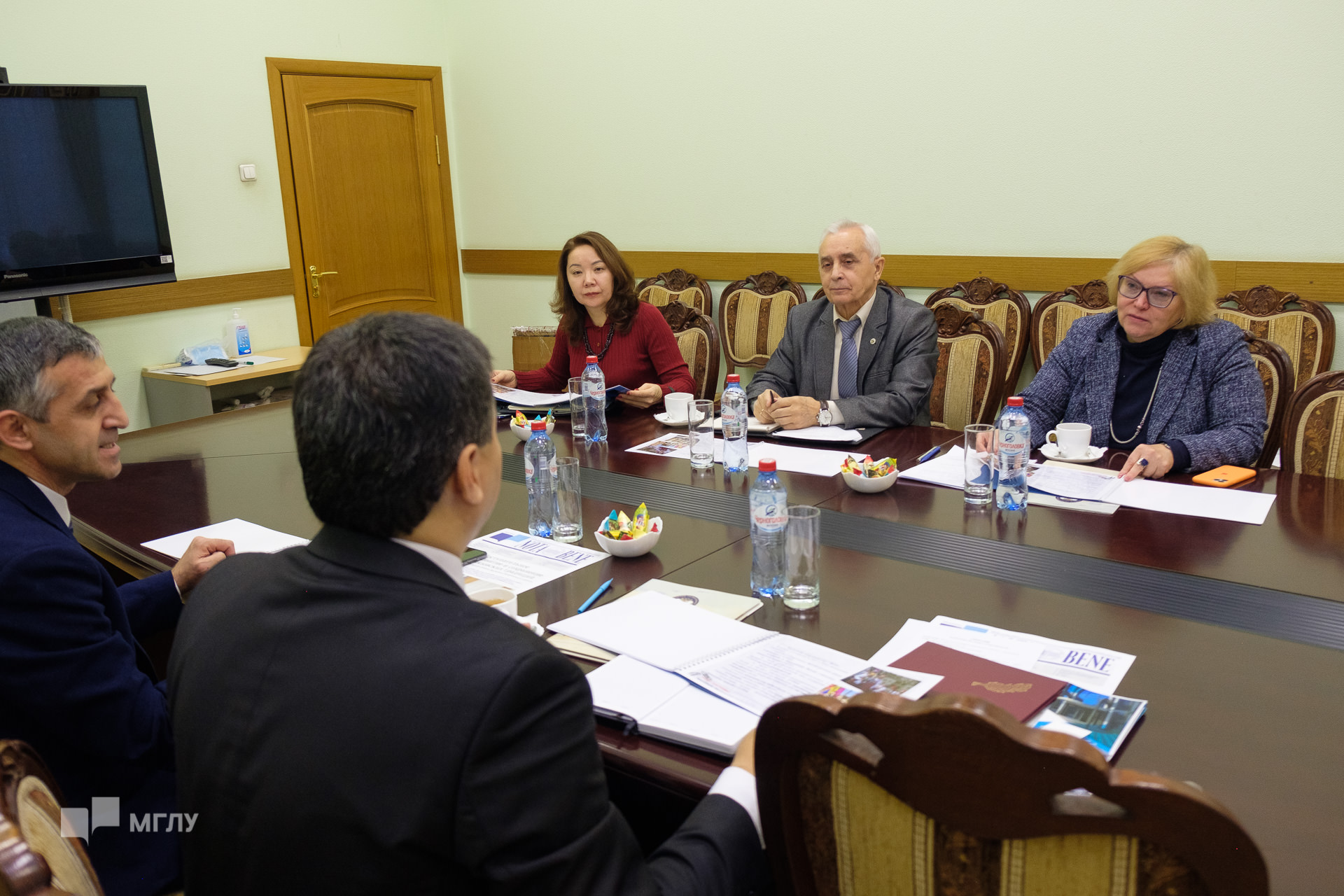 МГЛУ подписал соглашение с Андижанским государственным институтом иностранных языков