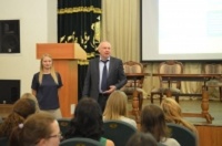 Presentación del programa de voluntariado para el Festival internacional de la Juventud y los Estudiantes que se celebrará en 2017 en Sochi
