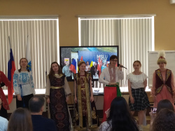Студент МГЛУ представил Украину на Первом Международном фестивале национальных культур «Молодежный этноград»