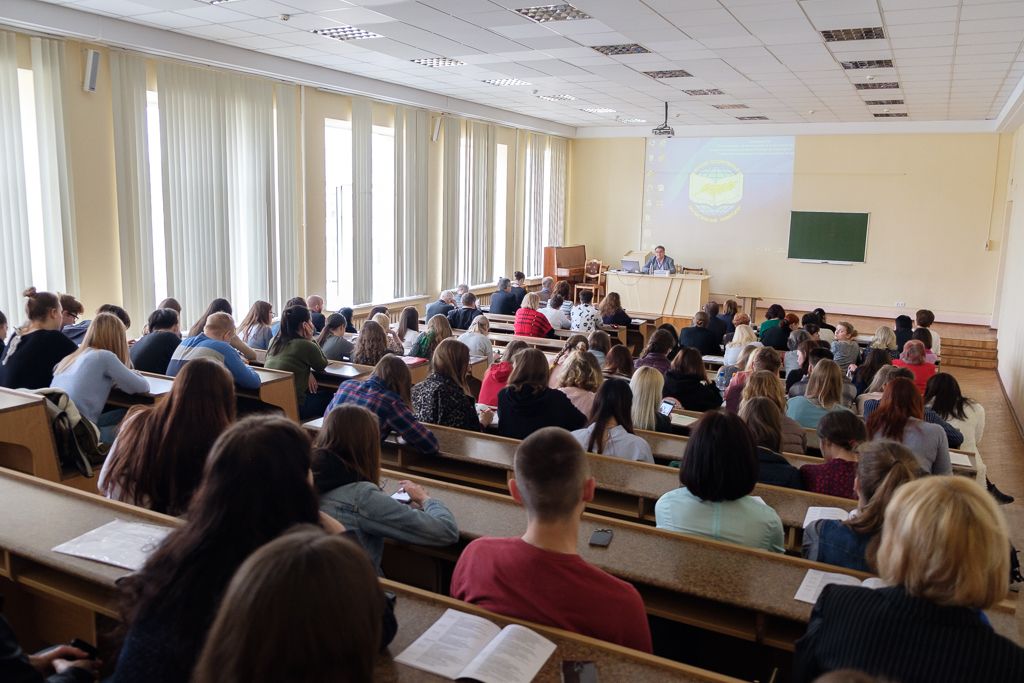 مدرسه مترجم دانشگاه دولتی زبانشناسی مسکو در مینسک