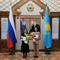Благодарность от президента: видеоблог выпускников МГЛУ «Москва қазақша» удостоен высокой награды