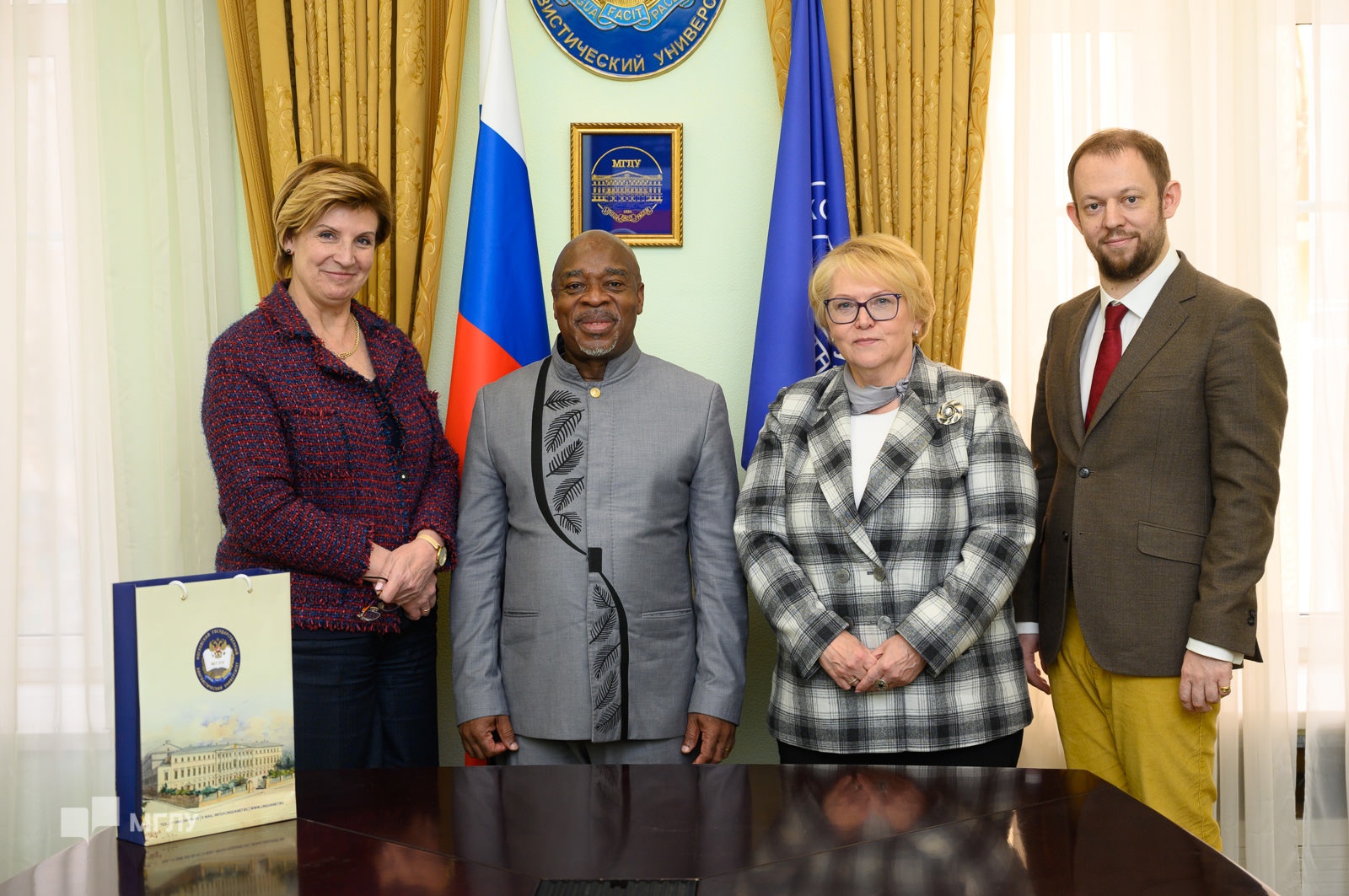 Чрезвычайный и Полномочный Посол Республики Экваториальная Гвинея впервые посетил МГЛУ