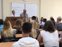 Собрание первокурсников на факультете французского языка 2019