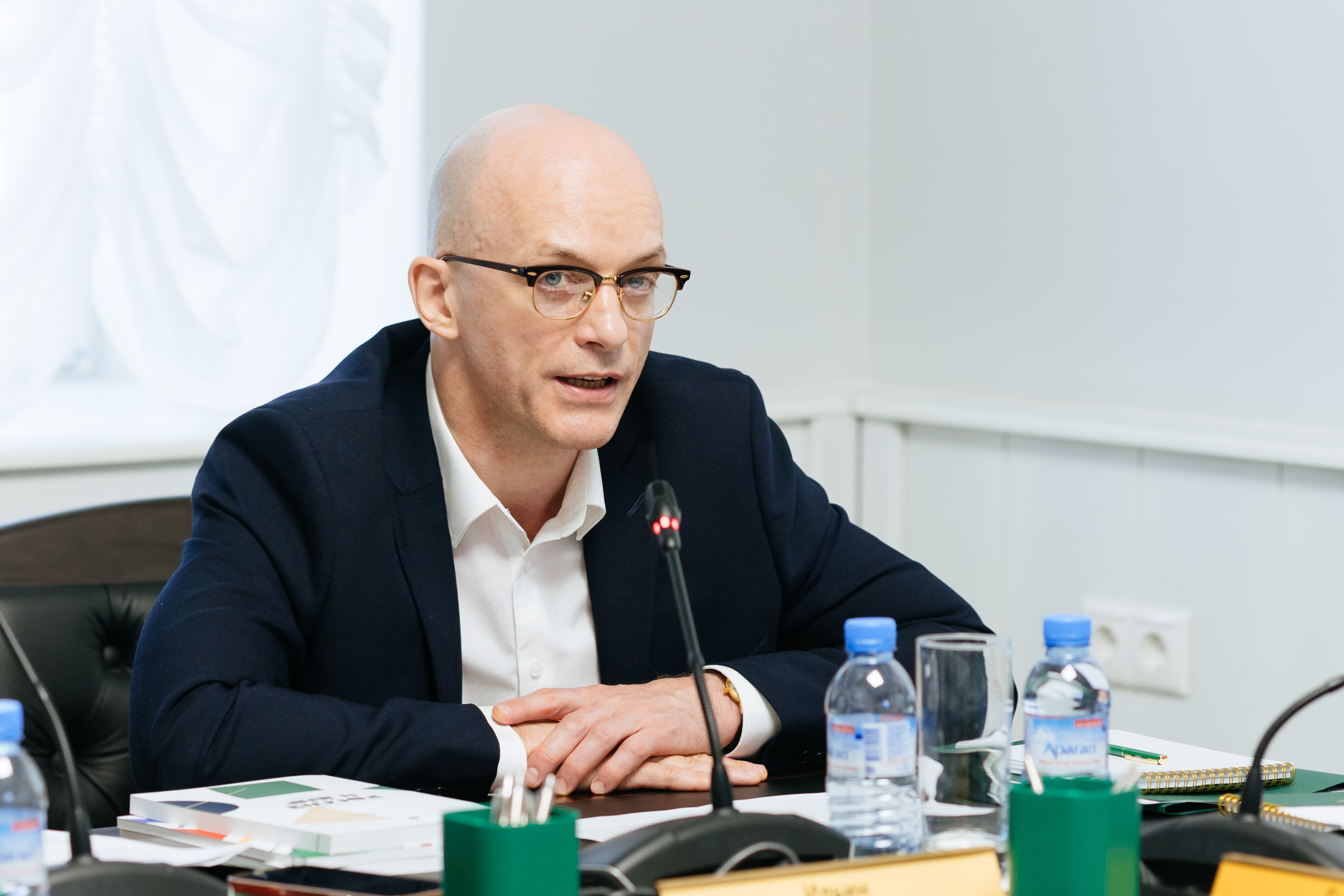 Доцент ИМПП Н. Ильин принял участие в международной научной дискуссии