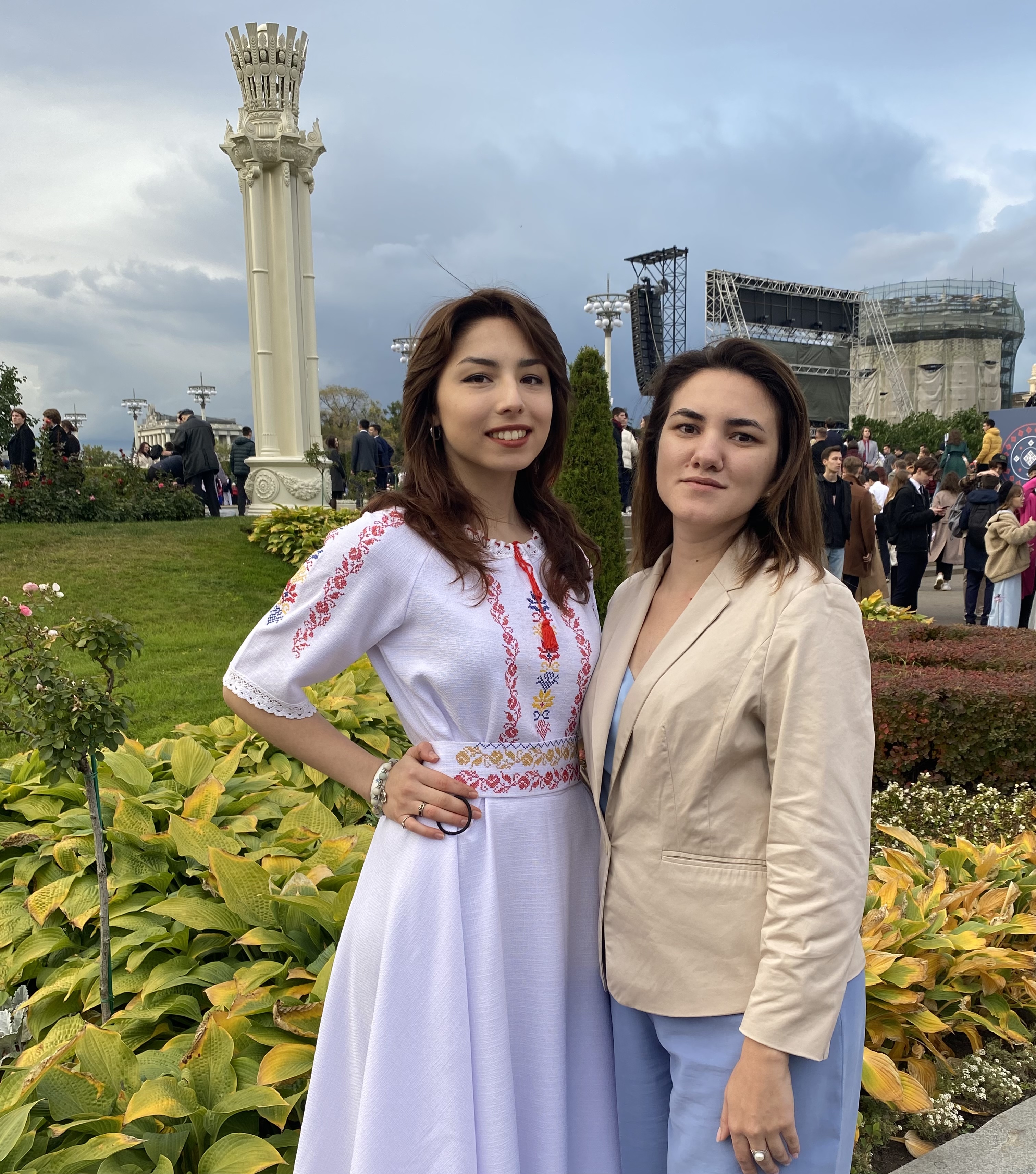 Студентка, изучающая румынский язык, приняла участие в акции  «Вальс народов России»