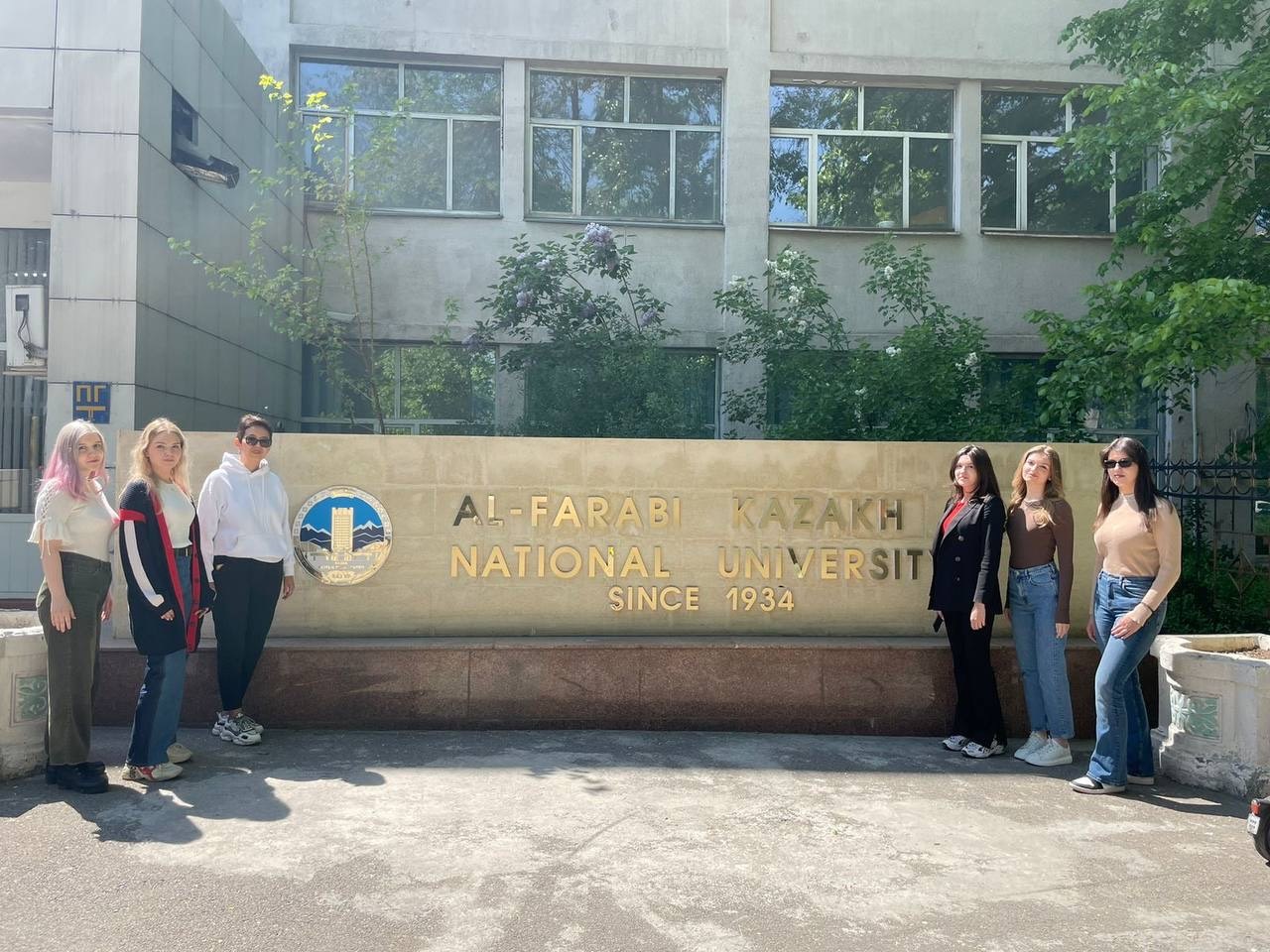 Студенты, изучающие казахский язык, прошли практику в Казахстане
