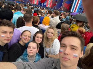 Студенты МГЛУ на праздничном концерте в честь Дня России