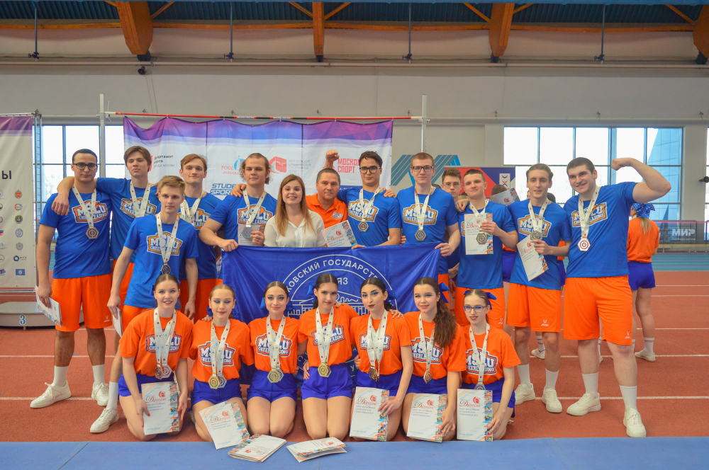 Чирлидеры МГЛУ - победители Московских студенческих спортивных игр