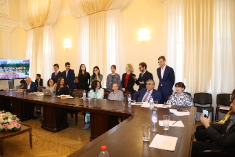 Выступление Центра таджикского языка и культуры МГЛУ в Посольстве РТ в РФ